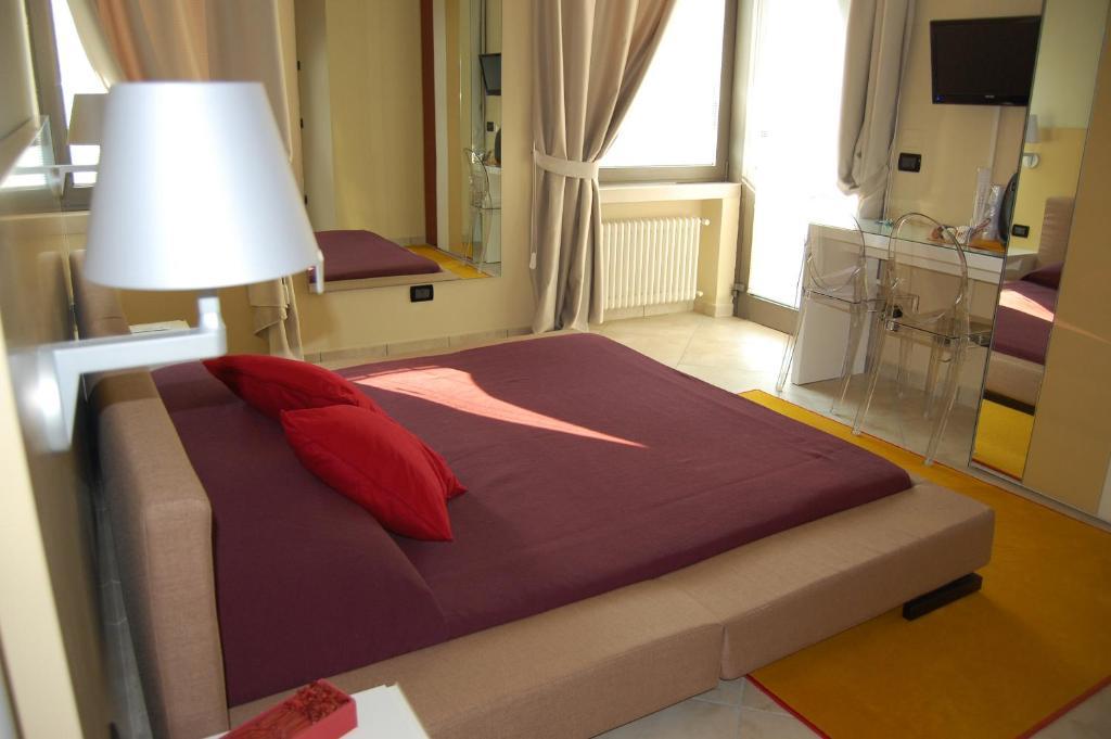 Relais Corte Bergamini เปสเคียรา เดล การ์ดา ห้อง รูปภาพ