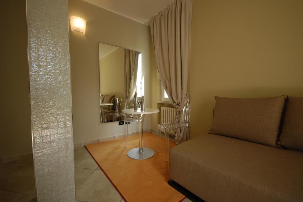 Relais Corte Bergamini เปสเคียรา เดล การ์ดา ห้อง รูปภาพ