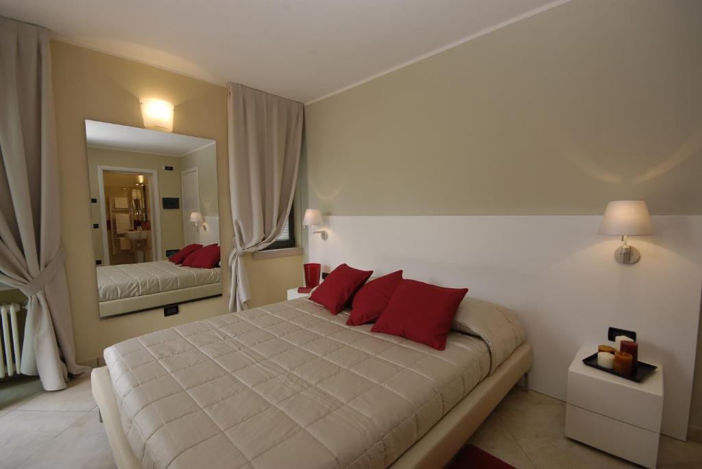 Relais Corte Bergamini เปสเคียรา เดล การ์ดา ห้อง รูปภาพ