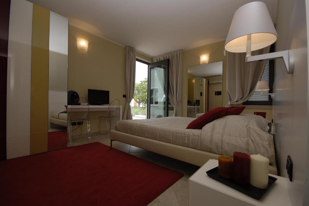 Relais Corte Bergamini เปสเคียรา เดล การ์ดา ห้อง รูปภาพ