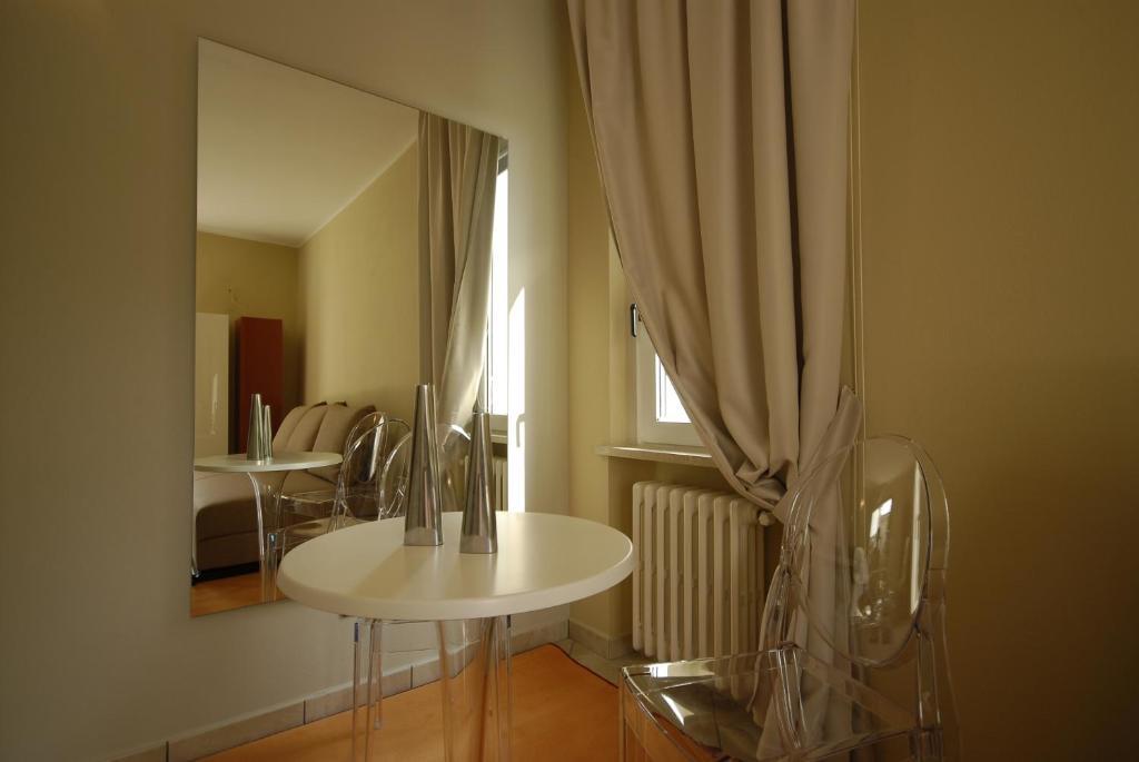 Relais Corte Bergamini เปสเคียรา เดล การ์ดา ห้อง รูปภาพ